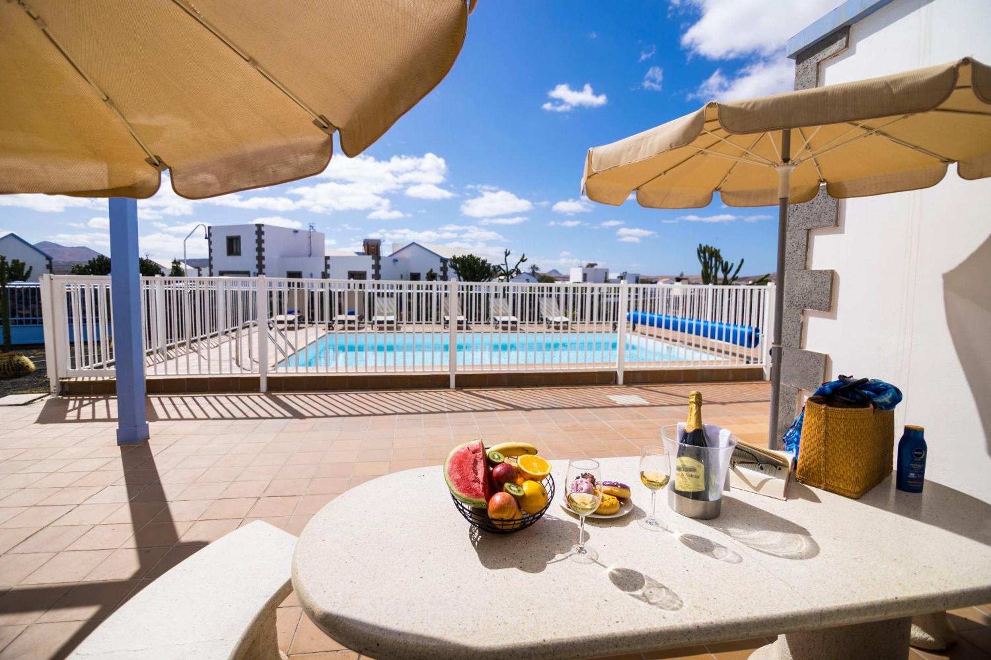 Villas & Apartamentos Tao Mazo Lajares Ngoại thất bức ảnh